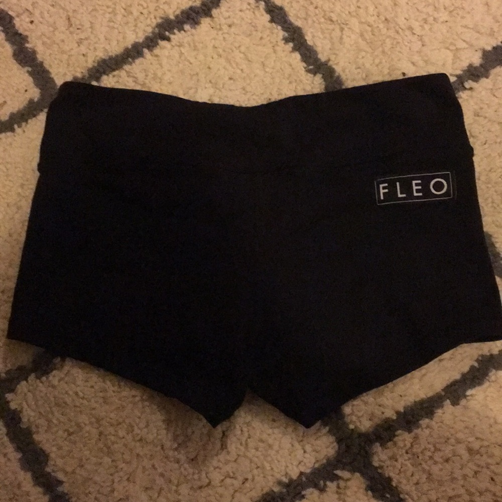 Black Fleo